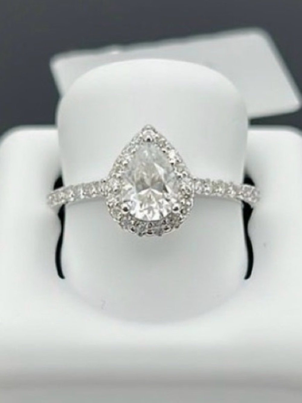 Pear Teardrop 1.39 carat Moissanite 925 Halo Bridal ring size 5